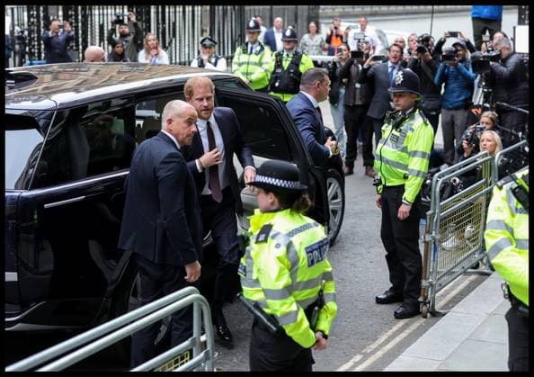 06 06 2023. London, United Kingdom. Prince Harry arriving at the High Court in London. Prince Harry, Duke of Sussex arrives at the High Court in central London, where he is due to give evidence in his trial against Mirror Group Newspapers (MGN). Copyright: xAndrewxParsonsx xParsonsxMediax PAR-8371-0046