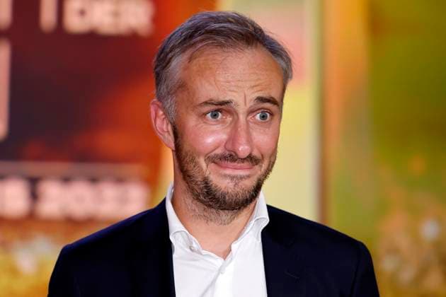 Presenter Jan Böhmermann, winner of the Best Book Entertainment category, at the German Television Award ceremony at Die Nacht der Kreativen Der Deutsche Fernsehpreis 2022 Cologne, 13 09 2022 NRW Germany Copyright: xChristophxHardtx