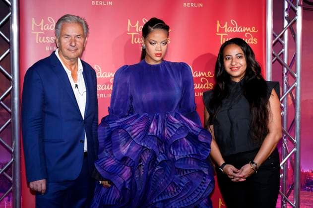 Klaus Wowereit and Nadja Troublefield at the unveiling of the new wax figure of Rihanna on the occasion of the anniversary 15 years Madame Tussauds Berlin Berlin, 20 06 2023 Foto:xT.xBartillax xFuturexImage