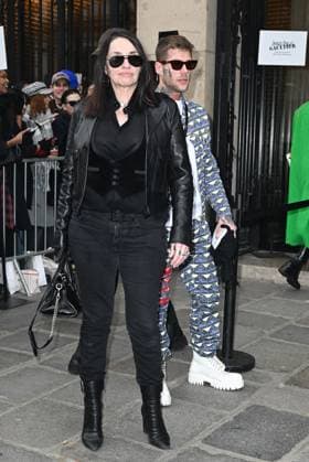 PFW Jean Paul Gaultier Outside Arrivals Beatrice Dalle arriving at the Jean Paul Gaultier show during Paris Fashion Week Haute Couture in Paris, France on January 26, 2022. Photo by Julien Reynaud APS-Medias ABACAPRESS.COM Paris France Copyright: xReynaudxJulien APS-Medias ABACAx 796214_007 ReynaudxJulien APS-Medias ABACAx 796214_007