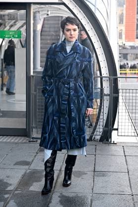 PFW Stella McCartney Outside Arrivals JR Daisy Ridley attending the Stella McCartney show during PFW Womenswear Fall Winter 22 23 in Paris, France on March 7, 2022. Photo by Julien Reynaud APS-Medias ABACAPRESS.COM Paris France Copyright: xReynaudxJulien APS-Medias ABACAx 801292_028 ReynaudxJulien APS-Medias ABACAx 801292_028