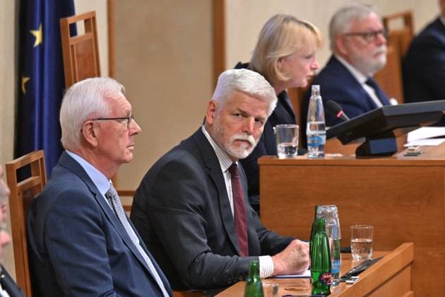 Czech President Petr Pavel (centre) attends Senate session with request to approve proposals for appointment of new judges of Constitutional Court - Robert Fremr, Veronika Kestanova and Katerina Ronovska in Prague, Czech Republic, August 2, 2023. At left is Senator Jiri Drahos. (CTKxPhoto MichaelaxRihova) CTKPhotoP2023080204379  CTKPhotoP2023080204379
