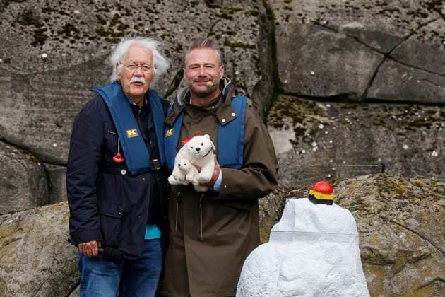 Hamburg, Germany 07 August 2023 Polar bear baptism in the zoo Hagenbeck on 07 08 2023 In the picture v li Carlo von Tiedemann and Sasha zoo Hagenbeck Hamburg Copyright: xFotostandx xMeyerx