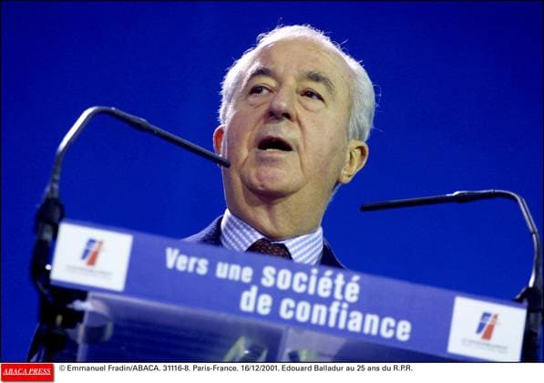 31116 08 Emmanuel Fradin ABACA. 31116-8. Paris-France. 16 12 2001. Edouard Balladur au 25 ans du R.P.R.  Copyright: xFradinxEmmanuel ABACAx 31116_08 FradinxEmmanuel ABACAx 31116_08