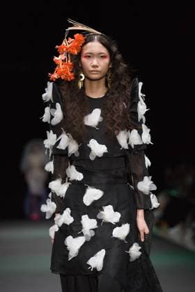 Bilder des Jahres 2023, Entertainment 08 August Entertainment Themen der Woche KW35 Entertainment Bilder des Tages 2023 08 30,Tokyo, Rakuten Fashion Week Tokyo SS2024 presents the Fashion Brand BENCH. BENCH is a Filipino lifestyle apparel brand founded by Ben Chan in 1987. Co-hosted by BENCH with the Philippine Cultural Center, Ternocon aims to spread awareness of the Filipino national costume Teruno around the world. At Rakuten Fashion Week TOKYO 2024 S S, Dennis Lustico, Chito Vijandre, Ricky Toledo, and Joey Samson, who received high praises at Ternocon, present a joint show. , aflo_227694341.JPG,
