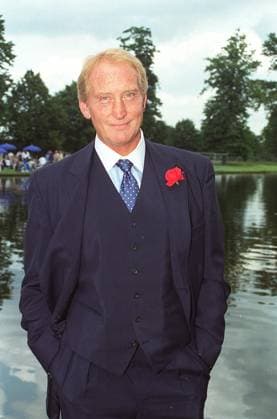 CHARLES DANCE British Actor (Seen at the 1998 Hampton Court Palace Flower Show) COMPULSORY CREDIT: UPPA Photoshot Photo UHY 015021 A-07 07.07.1998 CHARLES DANCE British Actor (Seen at the 1998 Hampton Court Palace Flower Show) COMPULSORY CREDIT: Starstock Photoshot Photo UHY 015021 A-07 07.07.1998, Credit:Photoshot Avalon United Kingdom  Copyright: xPhotoshotx xAvalonx 0502512654