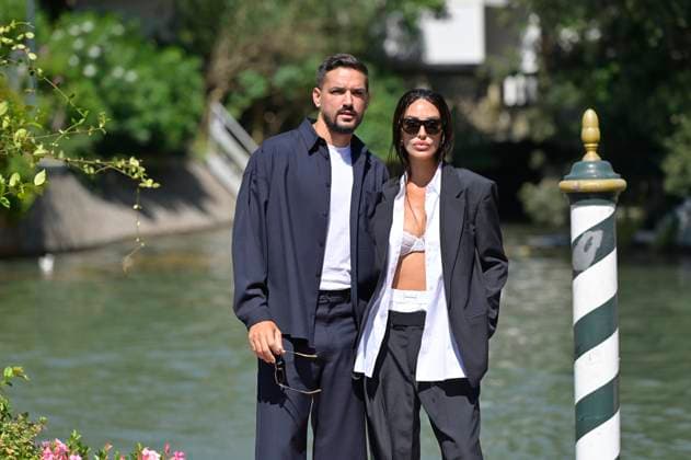 September 5, 2023, Venice Lido, Italy: Pietro Tartaglione (l) and Rosa Perrotta (r) arrive at the dock of the Hotel Excelsior on the Lido. Venice Lido Italy - ZUMAs197 20230905_aaa_s197_371 Copyright: xMarioxCartellix