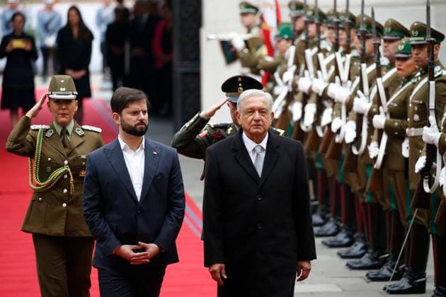 Santiago, September 10, 2023 The President of the Republic, Gabriel Boric Font, receives the President of the United Mexican States, Andres Manuel Lopez Obrador, at the Palacio de la Moneda Dragomir Yankovic Aton Chile, Santiago Chile Aton Chile Aton 744194  Copyright: DRAGOMIRxYANKOVIC ATONxCHILE