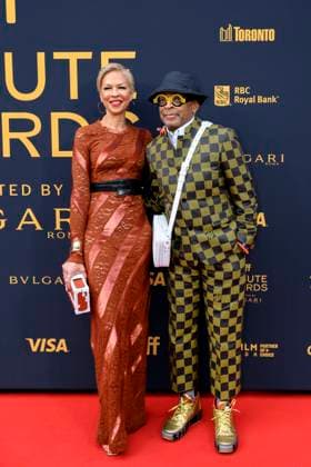 Bilder des Jahres 2023, Entertainment 09 September Entertainment Themen der Woche KW36 Entertainment Bilder des Tages September 10, 2023, Toronto, ON, Canada: Spike and Tonya Lewis Lee are photographed on the red carpet of the TIFF Tribute Awards gala fundraiser, during the Toronto International Film Festival, in Toronto, Sunday, Sept. 10, 2023. Toronto Canada - ZUMAc35_ 20230910_zaf_c35_142 Copyright: xChristopherxKatsarovx