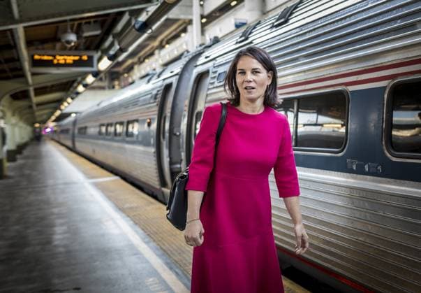 Annalena Baerbock Buendnis 90 Die Gruenen , German Foreign Minister, photographed during her trip to Texas, USA Here at the Washington train station to continue by train to New York There Baerbock will attend the United Nations General Assembly Washington United States Copyright: xThomasxKoehlerx