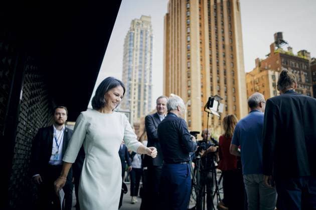 Annalena Baerbock Buendnis 90 Die Gruenen , German Foreign Minister, photographed on the sidelines of the EU General Assembly in New York on her way to a press statement New York City, 20 09 2023 New York City United States Copyright: xThomasxTrutschelx