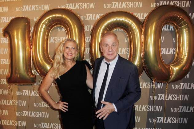 Barbara Schöneberger and Hubertus Meyer Burckhardt at the 1000 edition of the NDR Talk Show in the NDR television studio Lokstedt Hamburg, 13 10 2023 Foto:xH.xHartmannx xFuturexImagex ndr_talk1310_3169