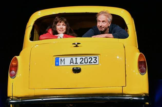 Anja Kruse and Ingolf Lück at the photo rehearsal for the play Brauchen Sie ne Quittung at the Komödie im Bayerischen Hof Munich, 17 10 2023 Foto:xB.xInsingerx xFuturexImagex quittung_3003