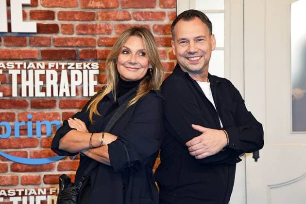 Kim Fisher, Sebastian Fitzek at the premiere of the Amazon Prime Video series of Sebastian Fitzeks THE THERAPY at Zoo Palast in Berlin on 23 10 2023.