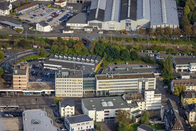 Aerial view, district police station Siegen, BMW Autohaus Wahl, Weidenau West, Siegen, Siegerland, North Rhine-Westphalia, Germany ATTENTIONxMINESTHONORARx60xEURO