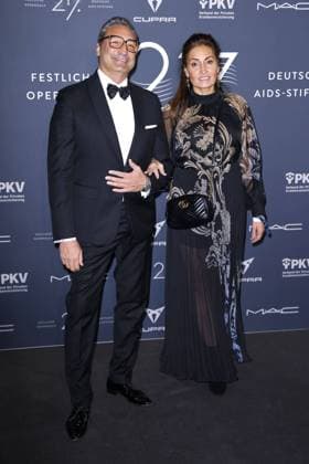 Mousse T and Nezihe Guendogdu at the 27 Festive Opera Gala for the AIDS Foundation on 4 11 2023 in Berlin Festive Opera Gala 2023 for the AIDS Foundation in Berlin