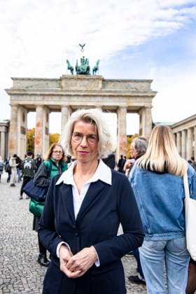 BIM Managing Director Birgit Möhring in front of the Brandenburg Gate in Berlin on October 30, 2023 Cleaning Brandenburg Gate