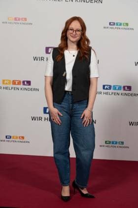Johanna MUESSIGER, Müssiger, presenter, portrait, portrait, portrait, cropped single image, single subject, 28 RTL Spendenmarathon Wir helfen Kindern , television, 16 17 11 2023
