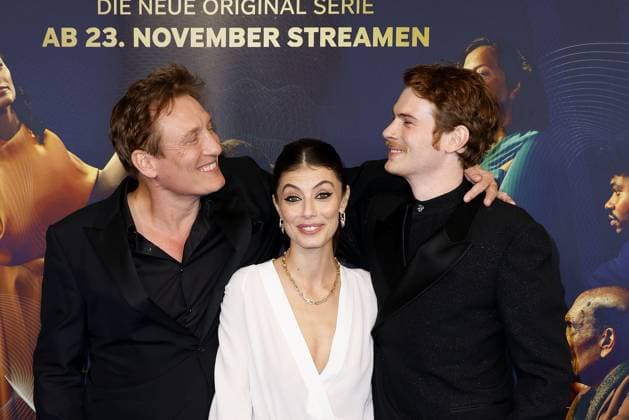 Oliver Masucci, Alessandra Mastronardi and Philip Froissant at the One Billion Dollar Paramount series premiere on 17 11 2023 in Berlin One Billion Dollar series premiere in Berlin