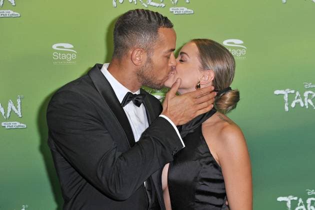 Premiere TARZAN Andrej Mangold with his girlfriend Annika Jung on the occasion of the premiere of the Disney musical TARZAN on 16 11 2023 at the Stage Apollo Theater Stuttgart 20231116MWI108484