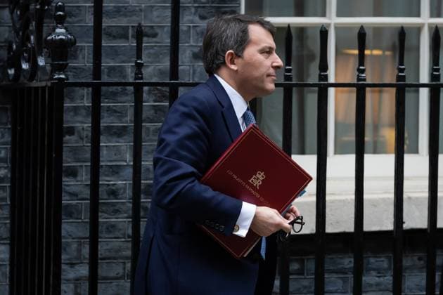 November 14, 2023, London, United Kingdom: John Glen leaves a cabinet meeting in Downing Street, London. Yesterday Prime Minister Rishi Sunak conducted a surprise reshuffle of his cabinet, sacking Suella Braverman as Home Secretary and handing a peerage to former premier David Cameron who makes a shock return as Foreign Secretary. London United Kingdom - ZUMAs197 20231114_aaa_s197_409 Copyright: xTejasxSandhux