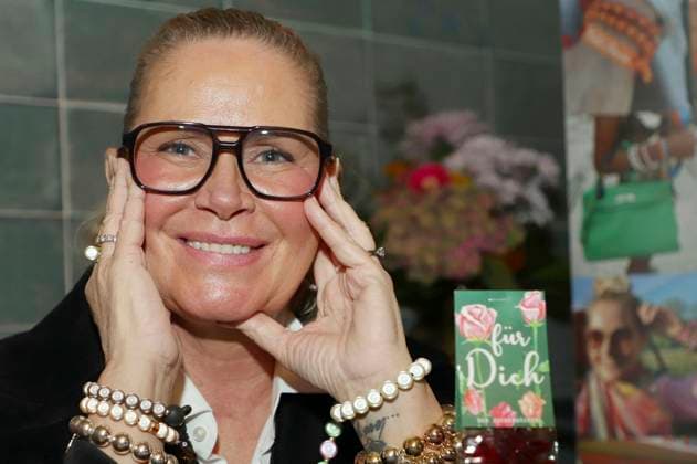 Claudia Effenberg as brand ambassador presents Magic Pearl at the Foodie Date x Foodboom event at Foodboom Hamburg, 21 11 2023 Foto:xgbrcix xFuturexImagex effenberg_3107