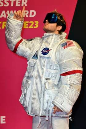 Ski Aggu at the 24 award ceremony of the 1Live Krone 2023 in the Lokschuppen Bielefeld, 30 11 2023 Foto:xN.xKubelkax xFuturexImagex krone_0692
