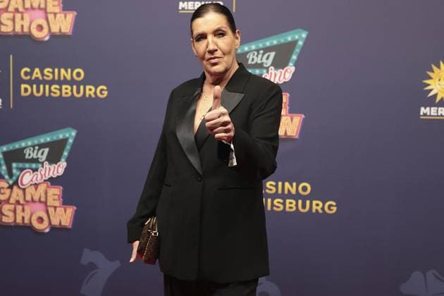 <p>Schauspielerin Katy Karrenberg bei der Big Casino Gameshow am Samstag den 02. Dezember 2023 im Casino Duisburg Foto : Frank Oppitz FUNKE Foto Services < p> Bun Deutschland NRW Duisburg Copyright: FrankxOppitz