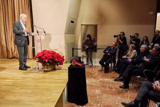 December 12, 2023, Madrid, Madrid, Spain: Spanish author Eduardo Mendoza attends the presentation of the SGAE Medal of Honor to JOAN MANUEL SERRAT at SGAE Madrid Spain - ZUMAc260 20231212_zep_c260_032 Copyright: xMikexChicorrox