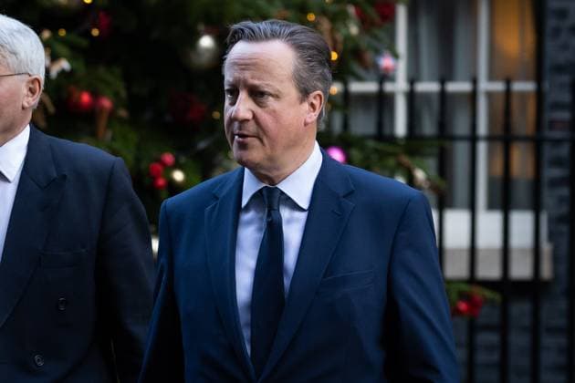 December 12, 2023, London, United Kingdom: Lord David Cameron leaves 10 Downing Street after a cabinet meeting in London. Prime Minister Rishi Sunak is spending time trying to convince fellow Conservative MPs to support his emergency Rwanda Bill legislation ahead of a crucial vote. London United Kingdom - ZUMAs197 20231212_aaa_s197_073 Copyright: xTejasxSandhux