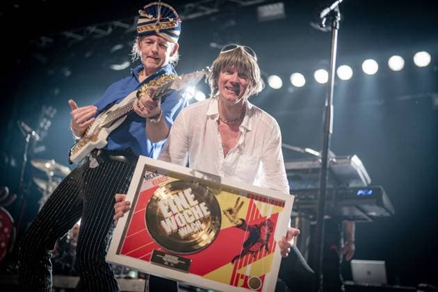Mickie Krause Clubtour Chrismas Dancing Tour 2023 Live with Band Ruettmus in Hamburg Performance at Docks Mickie Krause receives a Golden Record for the title Eine Woche wach with lyricist Amaretto v