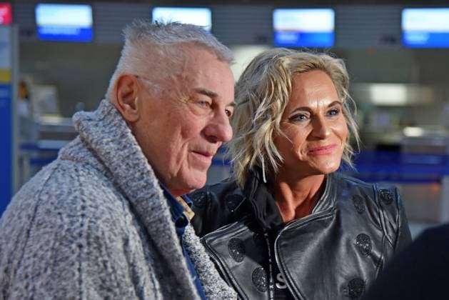 Heinz Hönig with wife Annika Kärsten Hönig Departure of the candidates to Australia for the RTL TV show ICH BIN EIN STAR HOLT MICH HIER RAUS at Frankfurt am Main International Airport on 08 01 2024
