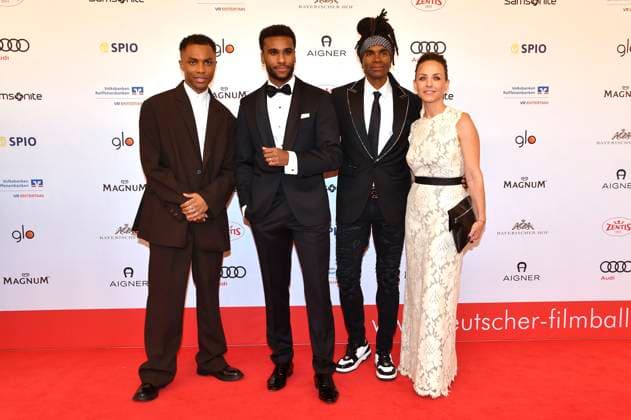 Elan Ben Ali, Tijan Njie, Fabrice Morvan and Kirstin Winkler at the 48 German Film Ball 2024 at the Hotel Bayerischer Hof Munich, 20 01 2024 Foto:xB.xInsingerx xFuturexImagex filmball_4232