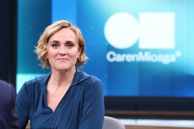 Berlin, Germany, 21 01 2024 Studio Berlin Caren Miosgas first talk show on Sunday on ARD Das Erste Caren Miosga poses before her first show Copyright: xdtsxNachrichtenagenturx dts_29309
