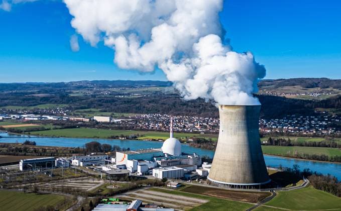 Leibstadt nuclear power plant View of the Leibstadt nuclear power plant, behind it the federal state of Baden Württemberg with the district of Waldshut in neighboring Germany Leibstadt, Switzerland, 27 01 2024