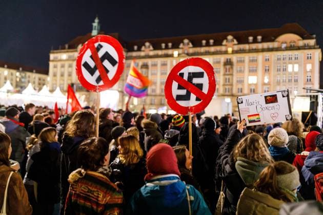 Dresden commemoration of the anniversary of the bombing DEU Germany Saxony Dresden, 13 02 2024, On the Dresden Altmarkt, citizens demonstrate under the motto Dresden mahnt against a meeting of the AFD The city of Dresden commemorates the 79th anniversary of the destruction of the city of Dresden in the Second W AF_Dresden_45359