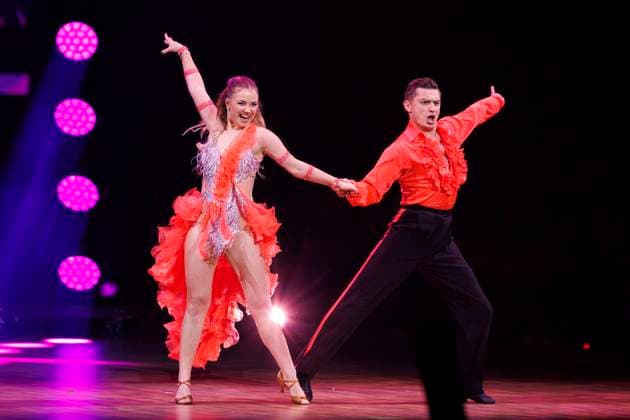 Actress Julia Beautx and dancer Zsolt Sandor Cseke at the dance show Lets Dance DIE LIVE TOUR 2023 Das Original in the Lanxess Arena Cologne, 03 12 2023 NRW Germany Copyright: xChristophxHardtx