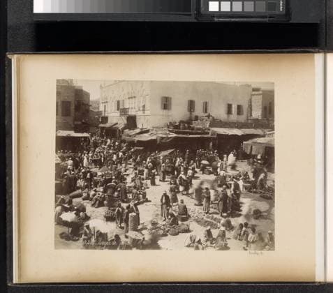 RECORD DATE NOT STATED Market with traders and visitors in Jaffa, Maison Bonfils, c. 1867 - c. 1895 photograph Part of Reisalbum with photos of Jerusalem and other biblical places. Jaffa cardboard. paper. photographic support albumen print market Jaffa Copyright: xpiemagsx rknbpie11012024-22429 !ACHTUNG AUFNAHMEDATUM GESCHÄTZT!