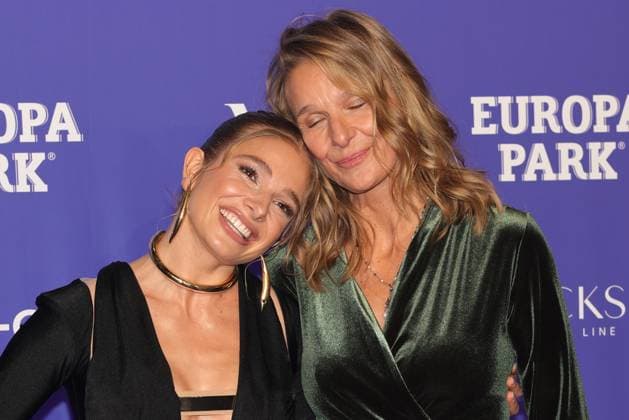 Miss Germany Awards Final 2024 Lola Weippert li with her mother Miss Germany Awards Final 2024 on 24 02 2024 at the Europa Park Arena in Rust Baden Württemberg, Germany