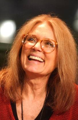 GLORIA STEINEM AT BARNES AND NOBLE NY GLORIA STEINEM AT BARNES AND NOBLE BOOKSTORES IN UNION SQUARE. NEW YORK CITY. 30 MARCH 2004. PICTURES DENNIS VAN TINE, Credit:Dennis Van Tine Avalon  Copyright: xDennisxVanxTinex xAvalonx 0548581579