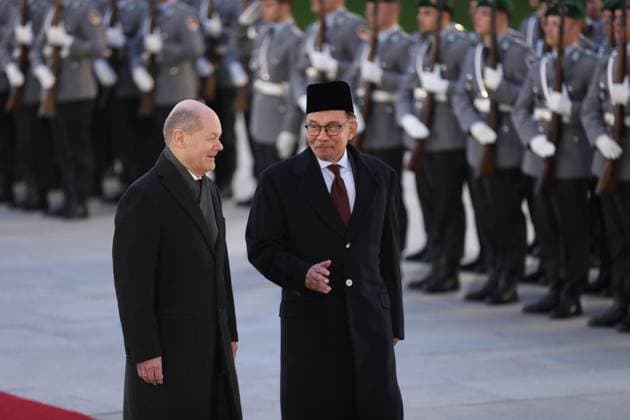 Berlin, Germany, 11 03 2024 Federal Chancellery Reception Prime Minister of Malaysia by German Chancellor Olaf Scholz and Anwar Ibrahim at the reception with military honors Copyright: xdtsxNachrichtenagenturx dts_32403