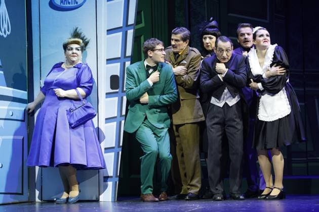 with Boris Aljinović, Johanna Asch, Chiara Schoras, Mackie Heilmann, Katharina Blaschke, Jörg Seyer, Max von Pufendorf, Matthias Britschgi and Adisat Semenitsch CLUEDO DAS MÖRDERSPIEL, by Sandy Rustin, screenplay by Jonathan Lynn, on 14 03 2024 in Berlin, Komödie am Kurfürstendamm, Komoedie , Germany