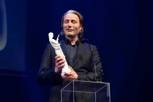Actor Mads Mikkelsen wins a Bodil for best male lead in the film The Promised Land Bastarden Bodil Award 2024 at the Folketeatret in Copenhagen on Saturday, March 16, 2024 Photo Claus Bech Ritzau Scanpix , Copenhagen Denmark  Copyright: fotograf@clausbech.dk ClausxBechx spdk20240316-235501-L