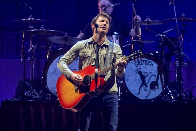 James Blunt live at a concert of his Who We Used to Be Tour at the ZAG Arena 23 03 2024 Foto:xU.xStammx xFuturexImagex blunt_4317