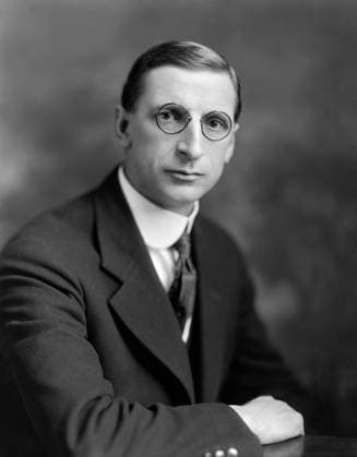 EAMON DE VALERA (1882-1975). Irish political leader. Photograph, c1920.  Copyright: xGRANGERx xGRANGERx 0527085
