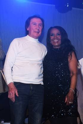 Kenney Jones Auftritt in London Kenny Jones performing at Modstock Ball LONDON, ENGLAND - MARCH 29: Kenny Jones and P. P. Arnold at Modstock Ball at 229 on March 29, 2024 in London, England. CAP MAR MAR Great Britain UK Copyright: xMartinxHarris CapitalxPicturesx