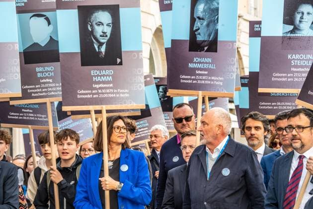 Ilse Aigner, Andreas Bönt at the project The Return of the Names, commemorative project to the victims of the Nazi era, commemorative procession to Odeonsplatz, Munich, April 11, 2024