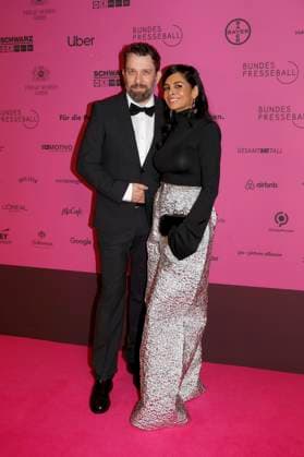 Christian Ulmen with wife Collien Ulmen Fernandes at the 71 Bundespresseball 2024 at the Hotel Adlon Kempinski Berlin, 12 04 2024 Foto:xJ.xMWx xFuturexImagex bundespresseball_4408