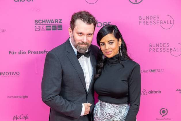 Berlin Federal Press Ball 2024, Berlin, 12 04 2024 Christian Ulmen and his wife Collien Ulmen Fernandes Federal Press Ball 2024, Hotel Adlon Kempinski Berlin, 12 04 2024 Copyright: xEibner-Pressefoto JadrankoxMarjax EP_JMC