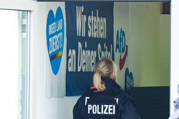 Lower Saxony, Hanover, raid on the AfD Hanover public prosecutors office searches party headquarters,